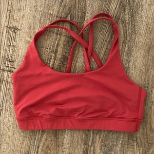 Lulu lemon sports bra. Size 4! Great condition